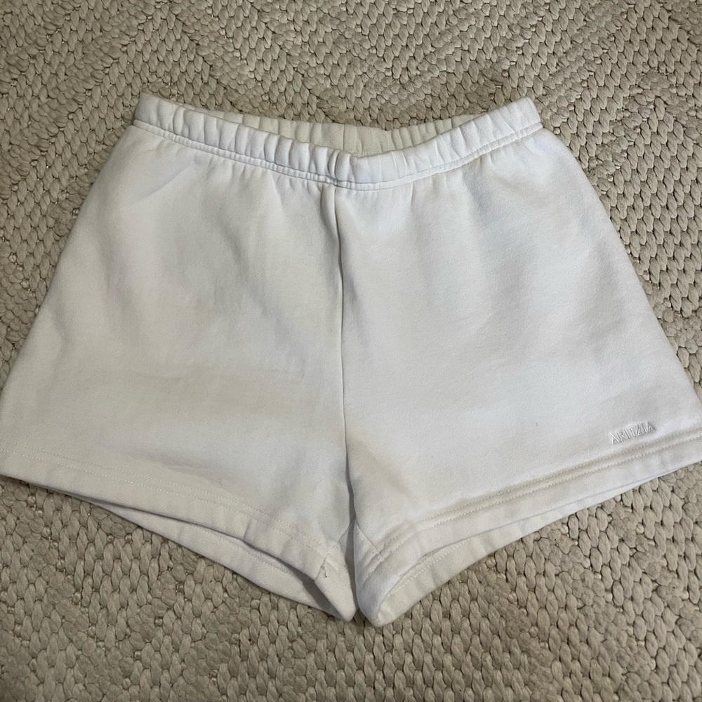 Aritzia Cream Athletic Shorts with Elastic Waistband